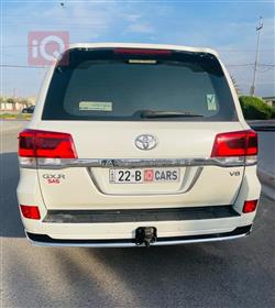 تويوتا لاندكروزر